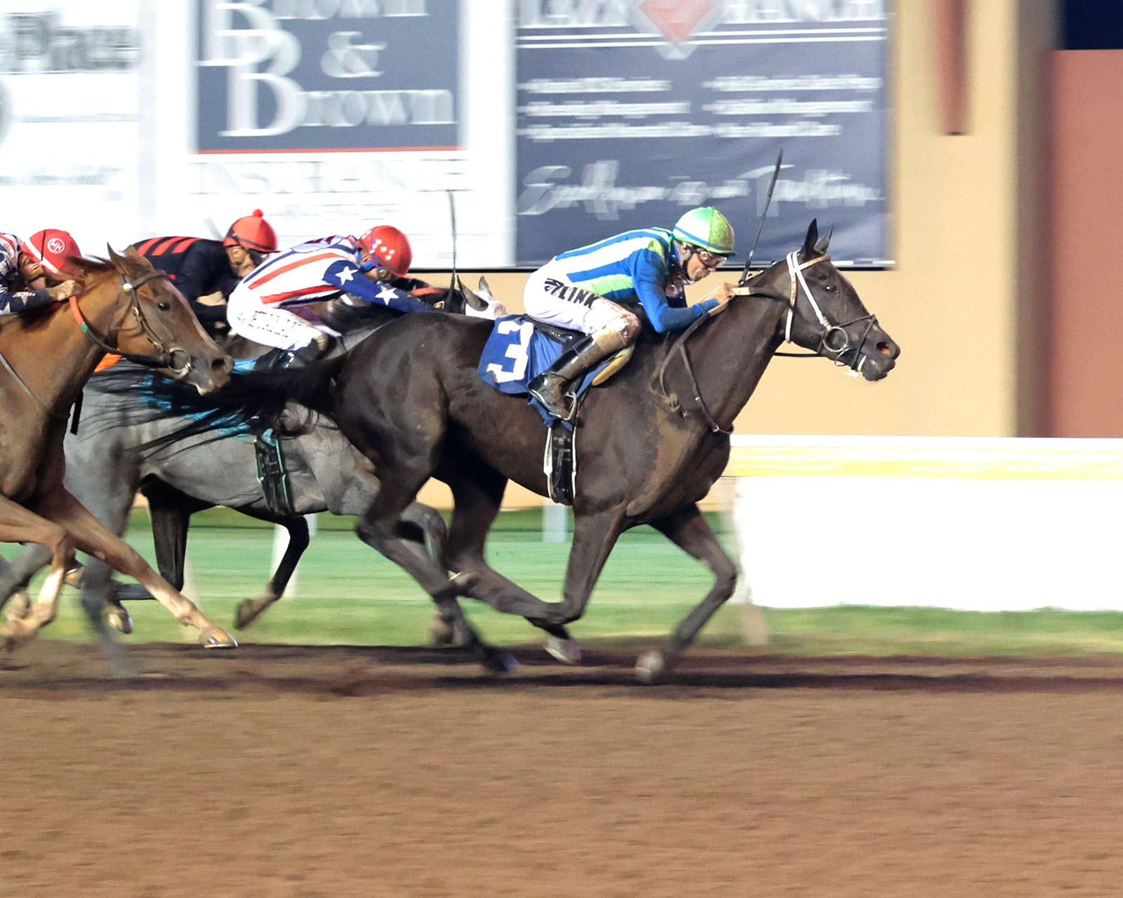 JOCKEY STEWART ELLIOTT MOVES ONE WIN CLOSER TO 6,000-MILESTONE WITH ESSENTIAL COFFEE SCORING ON OPENING NIGHT AT REMINGTON PARK