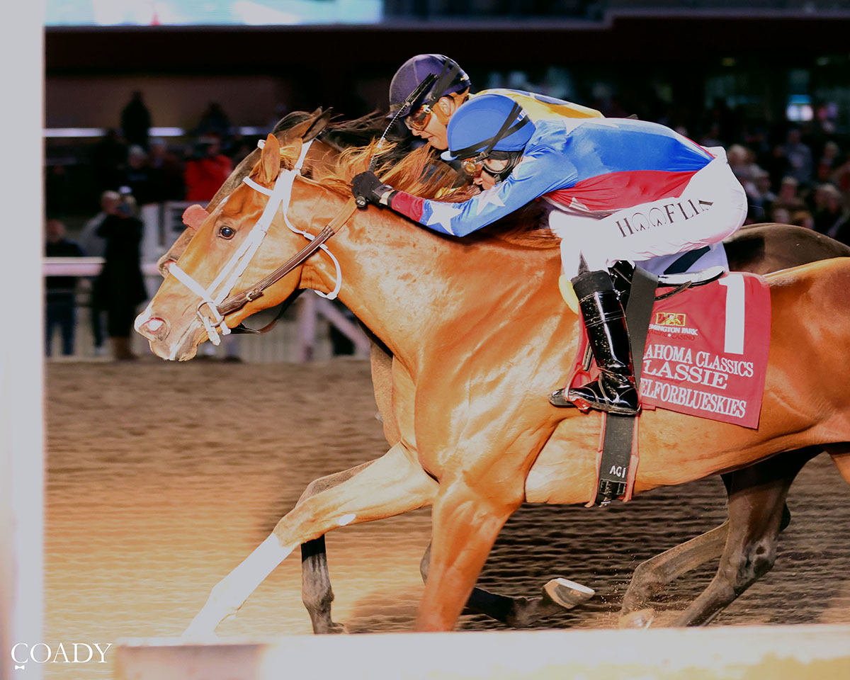 ANGELFORBLUESKIES GETS HEAD BOB OVER C W MISS, TO WIN OKLAHOMA CLASSICS LASSIE